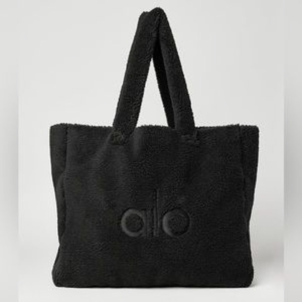Alo Sherpa tote